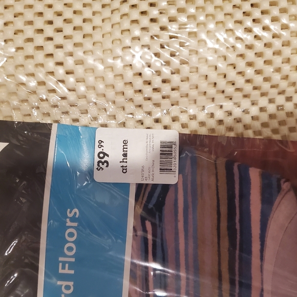 Brand new 8x10 grip it rug pad - Picture 3 of 3